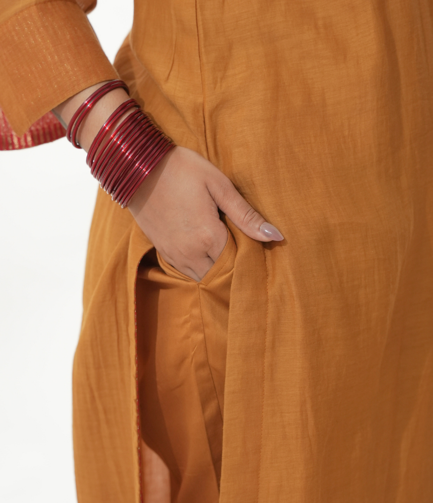 Mṛṇālinī Complete Suit Set