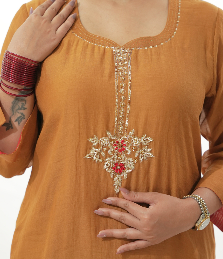 Mṛṇālinī Complete Suit Set