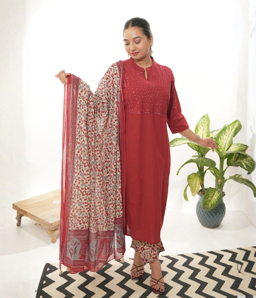 Śāradā Cotton Suit Set