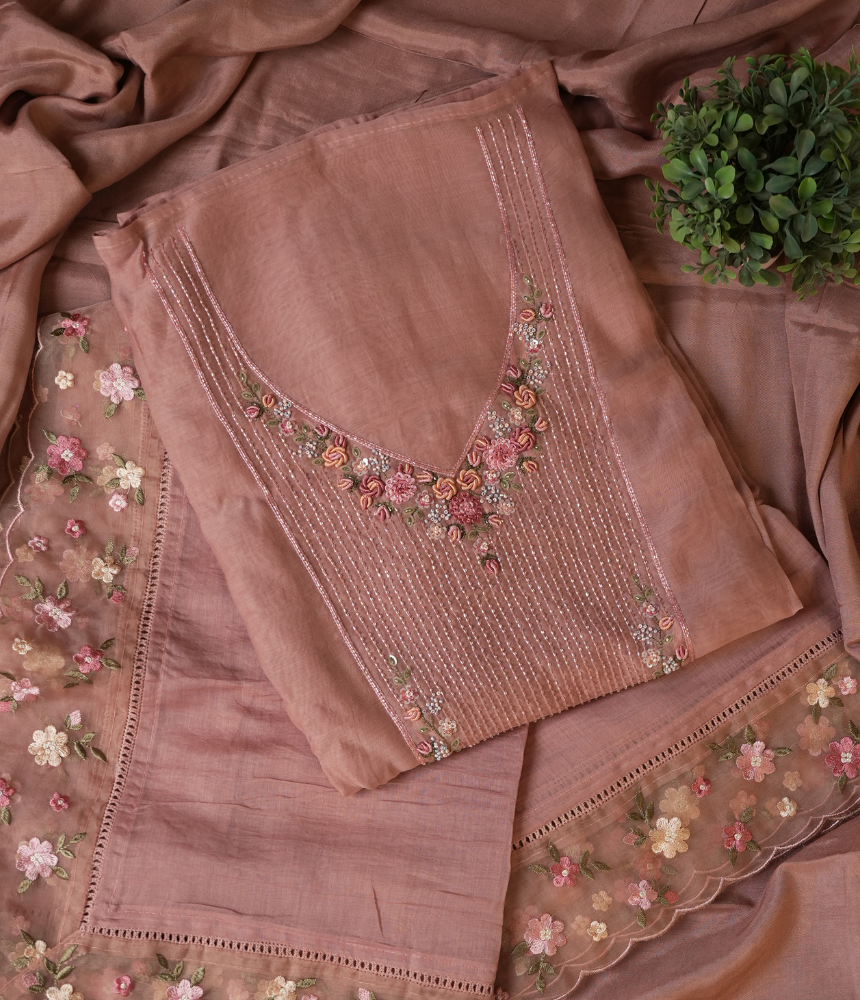 Sunehri Bagh Unstitched Suit Set