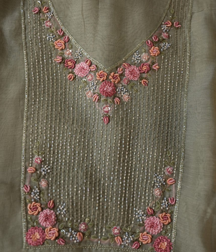 Sunehri Bagh Unstitched Suit Set