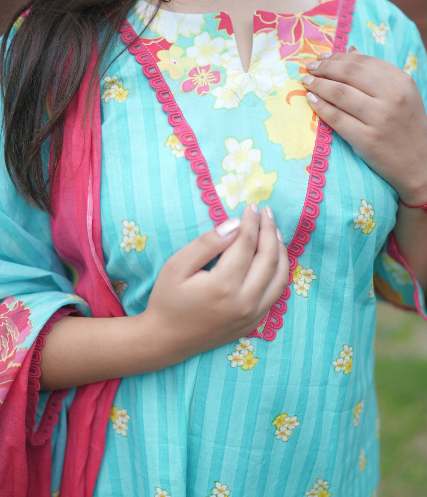 Tarini Suit Set