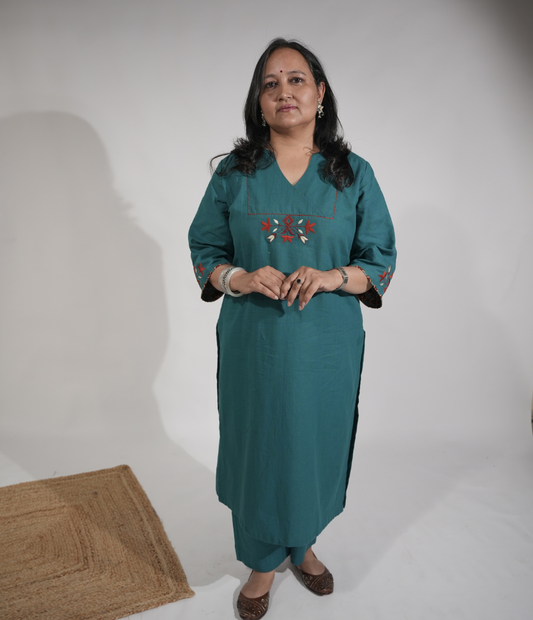 Mānin Kurta Bottom Set