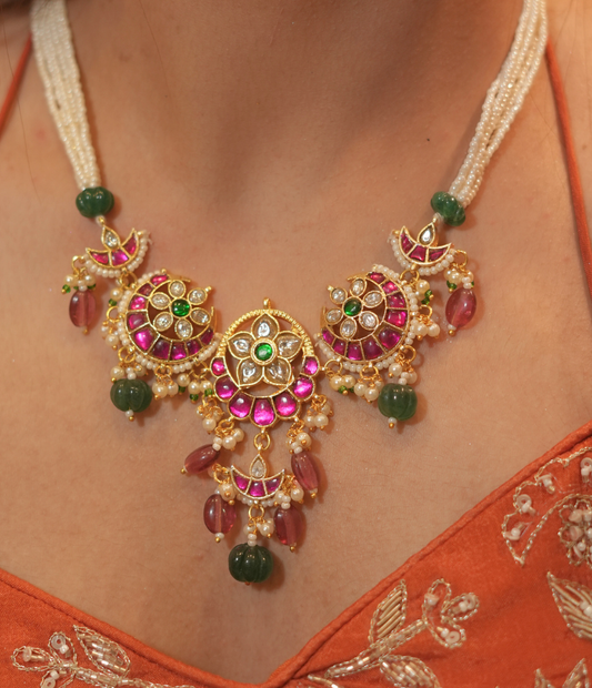 Adaa Set