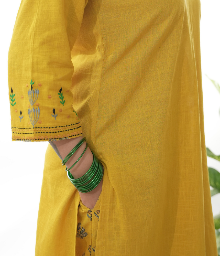 Lavanyika Kurta Bottom Set