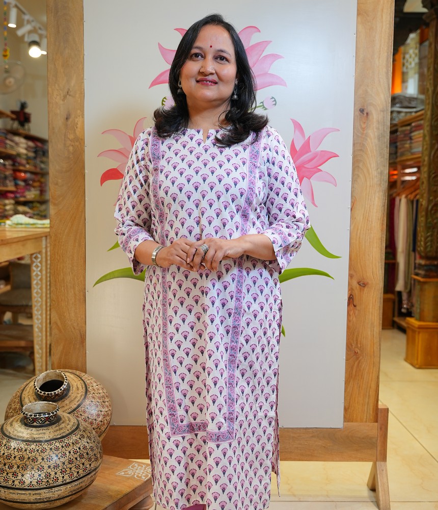 Ujjvalāmbara Cotton Kurta