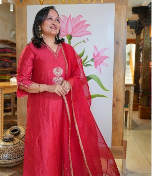 Anvitha Premium Linen Silk Suit Set